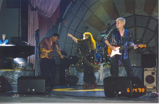 Stevie Photo - good one!