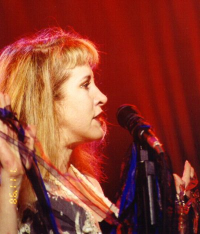 nashville98f.jpg - 37751 Bytes