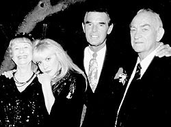 photo_az_heart.jpg - 13961 Bytes