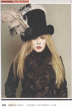 yahoo_mar2001_photo1.jpg - 23663 Bytes